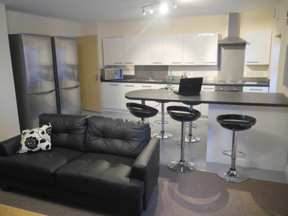 5 Bedrooms, 1st Floor Flat to rent to students at The Guild Tavern, Preston 20-22 Tithebarn Street, Preston PR1 1DL